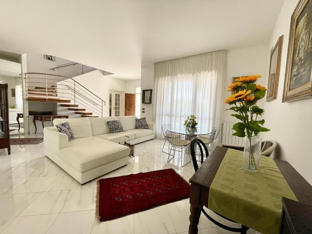 Villa Girasole Alcamo Exterior photo